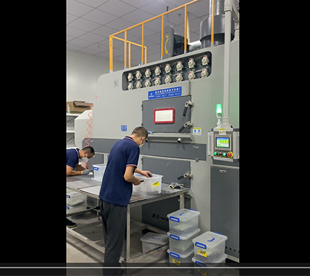 蘇州客戶案例：汽車配件自動噴砂機工作視頻